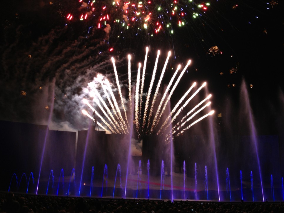 Mörbisch Lake Stage - Finale Fountain Show